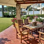 Yades Elegant 2 Minutes Away From The Semesterbostad Kallithea (Chalkidiki)