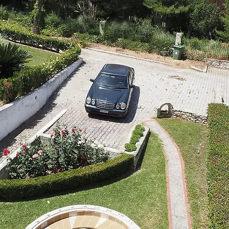 Case de vacanță Yades Elegant 2 Minutes Away From The Kallithea (Chalkidiki)