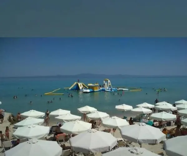 Yades Elegant 2 Minutes Away From The Kallithea (Chalkidiki)