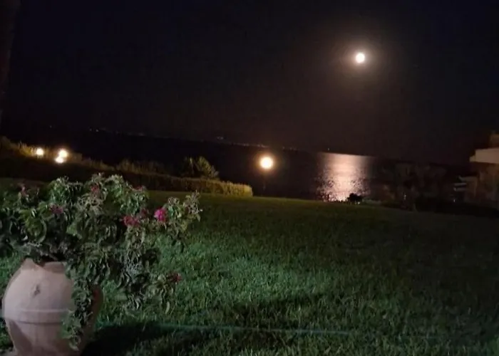 Yades Elegant 2 Minutes Away From The * Kallithea (Chalkidiki)