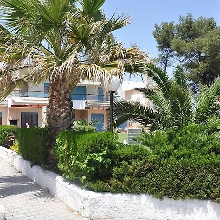 Hébergement de vacances Yades Elegant 2 Minutes Away From The Kallithea (Chalkidiki)