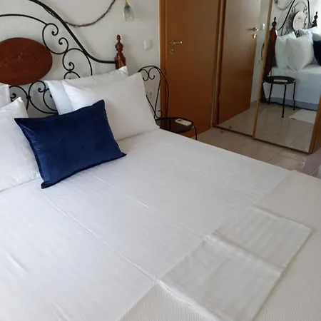Prázdninový dům Yades Elegant 2 Minutes Away From The Kallithea (Chalkidiki)